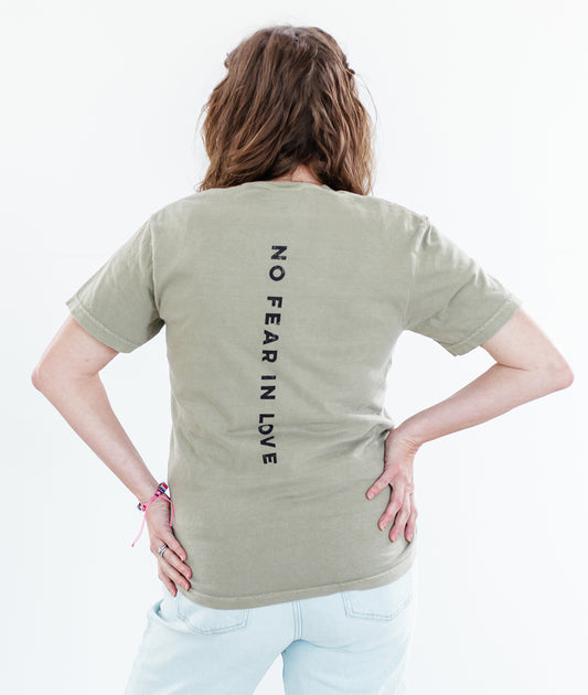 NO FEAR IN LOVE Unisex Tee - Khaki